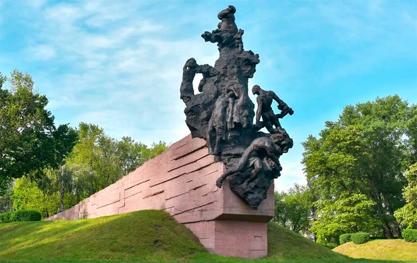До 85-х роковин масових розстрілів у Бабиному Яру
